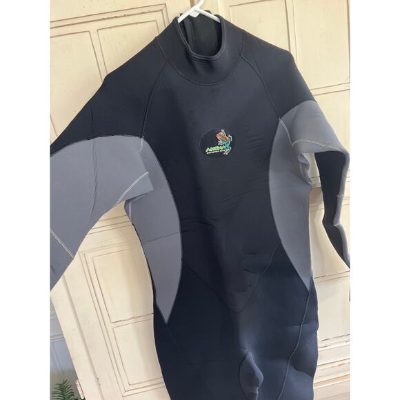 Akona Adventure Gear adult XL wetsuit wet suit - Picture 2 of 5